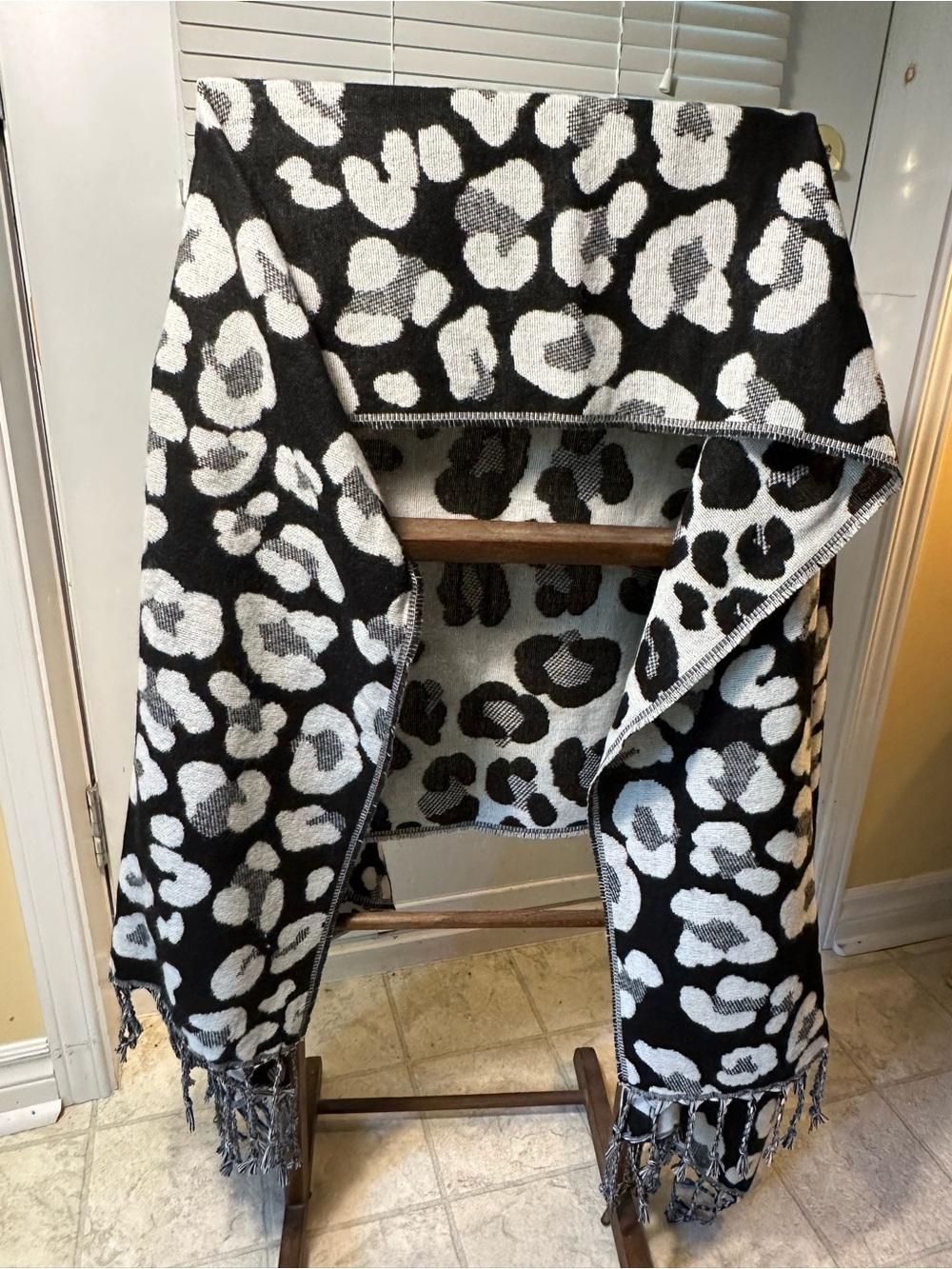 Girls Black & White Leopard Print Knit Skirt